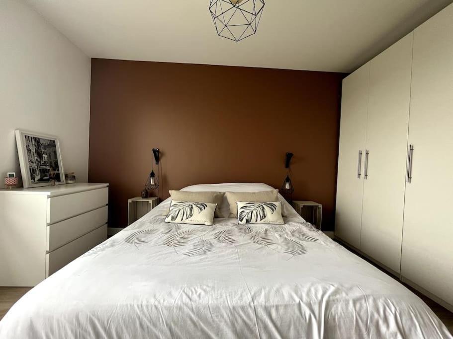 Le Nid De Dammarie-Les-Lys Appartement Buitenkant foto