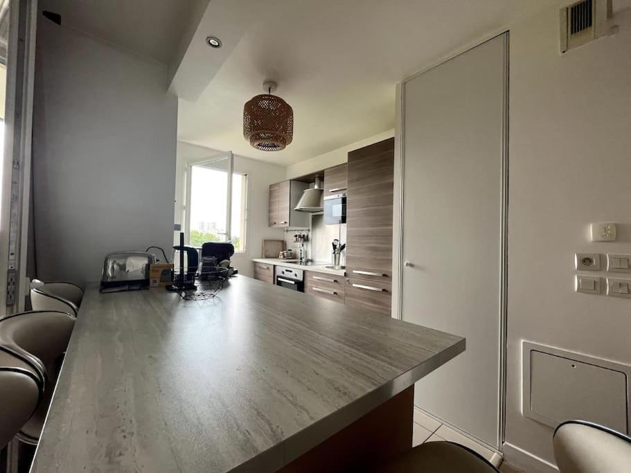 Le Nid De Dammarie-Les-Lys Appartement Buitenkant foto