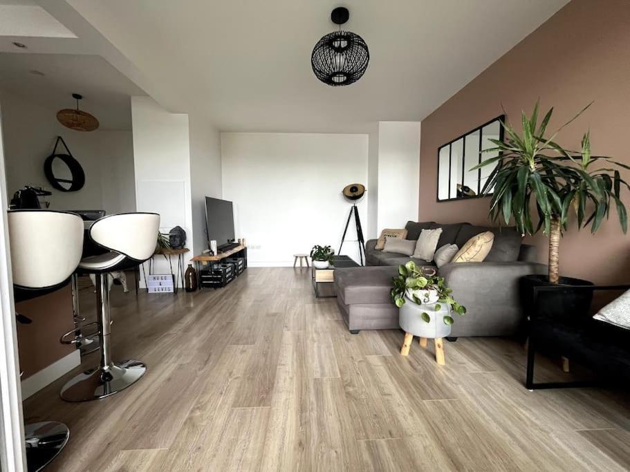 Le Nid De Dammarie-Les-Lys Appartement Buitenkant foto